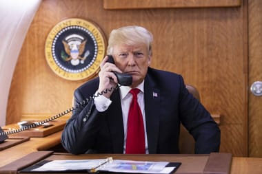 Știri de azi | Trump scrie pe Truth Social în timp ce discută cu Putin: „Vorbesc acum cu preşedintele Putin. Este o conversaţie lungă” - Știri de azi | 