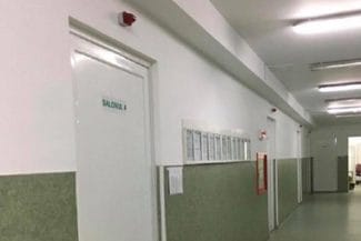 salon-nou-1jpg - Știri de azi Știri de azi | O fundaţie cere Ministerului Sănătăţii să facă o anchetă la Spitalul Orăşenesc Sinaia, după ce o pacientă de 34 de ani a murit din cauza septicemiei şi a unei afectări severe a ficatului, la trei săptămâni de la o intervenţie chirurgicală - Știri de azi |
