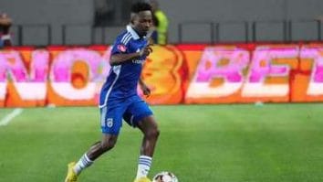 Știri de azi | Togolezul Samuel Asamoah, fost jucător la FCU Craiova 1948, poate spera la o revenire pe teren, după ce s-a accidentat grav la gât - Știri de azi | 