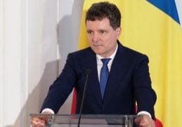 Știri de azi | Nicuşor Dan: Trăim o perioadă în care multe valori sunt puse în discuţie, inclusiv adevărul şi importanţa cunoaşterii/ Trebuie să afirmăm şi să promovăm, să luptăm pentru o lume în care cunoaşterea contează şi deciziile se iau pe bază de cunoaştere - Știri de azi - Page 53 | 