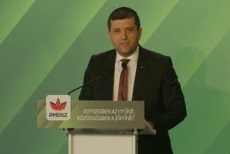 Știri de azi | Congres UDMR – Radu Miruţă (USR): UDMR are o istorie mai veche, a arătat de-a lungul timpului că rămâne un partener serios şi un partener care aduce echilibru, de foarte multe ori necesar, în diversele forme ale structurii coaliţiilor de guvernare - Știri de azi | 