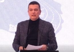 Știri de azi | Grindeanu: Eu nu am cunoştinţă de vreo coaliţie PSD – AUR. Nici nu am discutat aşa ceva / Ca să intrăm într-o treabă de acest tip, ar trebui să ieşim din coaliţia actuală, ceea ce nu ne dorim / Exclud total - Știri de azi - Page 54 | 