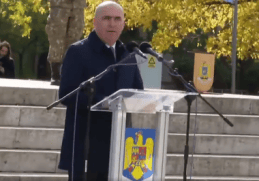 Știri de azi | Ilie Bolojan la Carei, de Ziua Armatei: Trăim o perioadă complicată. În plan intern, trebuie să ne facem ordine în finanţele publice, să ne punem economia pe baze mai sănătoase şi să corectăm nedreptăţile. În plan extern, pacea nu mai este un fapt - Știri de azi - Page 129 | 