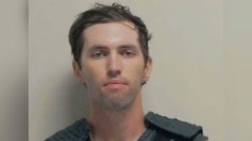 Știri de azi | Suspectul în asasinarea lui Charlie Kirk, Tyler Robinson, urmează să fie judecat în civil şi nu în uniformă de deţinut, pentru a i se respecta dreptul la prezumţia de nevinovăţie, stabileşte judecătorul Tony Graf. Tânărul va purta cătuşe - Știri de azi | 