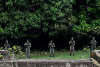 venezuela-patrula-pod-simon-bolivar-columbia-afppng - Știri de azi Știri de azi | Venezuela desfăşoară zeci de mii de militari la frontiera cu Columbia, SUA atacă presupuşi traficanţi - Știri de azi |