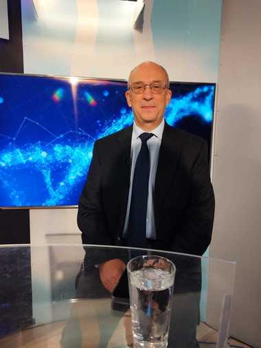 whatsapp-image-2025-09-30-at-20-23-58jpg - Știri de azi Știri de azi | Medicul Dragoş Vinereanu: Aproape o treime dintre medicii cardiologi sunt în Bucureşti / Distribuţia lor nu este corespunzătoare - Știri de azi |