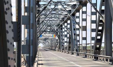 1751613278115-podgiurgiu-s4jpg - Știri de azi Știri de azi | Circulaţia pe Podul Prieteniei Giurgiu-Ruse se închide de la ora 09.00 pentru 12 ore / Restricţii de trafic până miercuri dimineaţă / Rute alternative / Recomandări - Știri de azi |