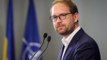 Știri de azi | Dominic Fritz, la lansarea candidaturii lui Cătălin Drulă: Se căsătoreşte cineva în afară de domnul preşedinte? / Nu aveţi niciun motiv ca în următoarele 5 săptămâni să nu faceţi campanie pentru Bucureşti - Știri de azi | 