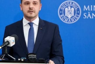 Știri de azi | Rogobete, despre ancheta privind certificatele de medic specialist care ar fi eliberate în fals: S-au sigilat birourile din Ministerul Sănătăţii unde se fac percheziţii / Voi înainta Parchetului documentele solicitate - Știri de azi | 
