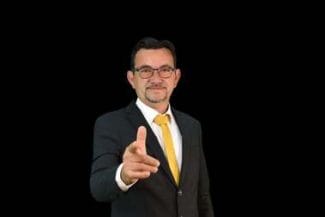 558205614-820099927240578-1682941792912352615-njpg - Știri de azi Știri de azi | Tiberiu Barstan a fost ales preşedintele organizaţiei judeţene AUR Hunedoara: Vom scrie istorie împreună! Cu credinţă, cu demnitate şi cu dragoste de ţară! - Știri de azi |