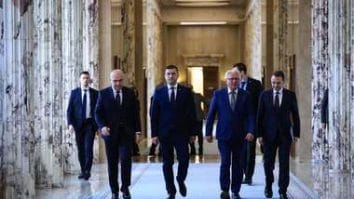 Știri de azi | Miruţă, despre acordul final pentru construcţia, la Victoria, a uneia dintre cele mai moderne fabrici de pulberi din lume: Am luat contractul pagină cu pagină şi l-am renegociat. Rezultatul: peste 93 de milioane de euro în plus pentru România - Știri de azi | 