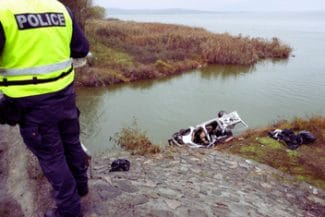 Știri de azi | Şoferul român care a comis accidentul din Bulgaria soldat cu moartea a şase imigranţi a fost reţinut pentru omor calificat, iar procurorii cer arestarea lui preventivă - Știri de azi | 