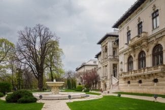 Știri de azi | Sicriul cu rămăşiţele pământeşti ale lui Grigore Alexandru Ghyka va fi depus duminică în Sala Unirii a Palatului Cotroceni, la solicitarea preşedintelui Nicuşor dan - Știri de azi | 