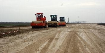 Știri de azi | Reprezentanţii Federaţiei Patronatelor Societăţilor din Construcţii se întâlnesc luni cu ministrul de Finanţe / Ei solicită compensarea restanţelor statului cu obligaţii fiscale şi credite subvenţionate şi garantate de bănci de stat pentru proiecte - Știri de azi | 