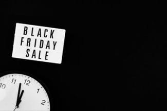 black-friday-salejpg - Știri de azi Știri de azi | Centrul European al Consumatorilor, recomandări de Black Friday – Nu daţi curs să mesajelor care creează presiune, de genul ”alte 20 de persoane se uită la acest articol” sau ”au mai rămas doar trei articole” / Verificaţi dacă magazinul online este sigur - Știri de azi |