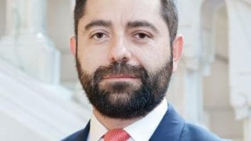 Știri de azi | Radu Burnete: Noi am plecat de la un deficit mai mare decât cel scris. Există şi o zonă gri a deficitului care e foarte greu de cuantificat. Cu cifrele corecte pe masă, deficitul poate scădea. Anul viitor se va duce spre 6% - Știri de azi | 