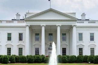 Știri de azi | Casa Albă avertizează: Economia SUA ar putea înregistra o scădere în trimestrul IV, dacă blocajul guvernamental continuă - Știri de azi | 