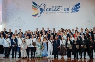 celac-ue-columbia-twjpg - Știri de azi Știri de azi | Summitul CELAC-UE din Columbia respinge ”folosirea forţei” în războiul împotriva drogurilor al SUA în Caraibe şi la Oceanul Pacific, fără să citeze direct bombardamente americane vizând ambarcaţiuni soldate cu 70 de morţi şi fără să facă vreo trimitere la - Știri de azi |