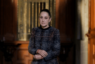 claudia-sheinbaum-afppng - Știri de azi Știri de azi | Preşedinta mexicană Claudia Sheinbaum, declarată ”persona non grata” de către Parlamentul peruan, în urma întreruperii relaţiilor între cele două ţări - Știri de azi |