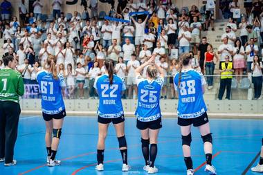 Știri de azi | Handbal feminin: Campioana CSM Bucureşti, a patra înfrângere din grupa B a Ligii Campionilor; Cristina Neagu, în tribune - Știri de azi | 