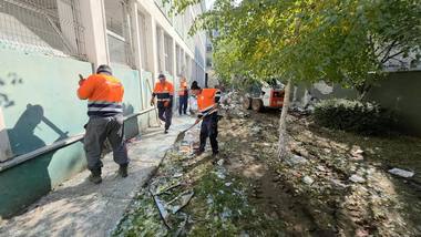 curateniejpg - Știri de azi Știri de azi | Prefectul Capitalei: Elevii de la Liceul “Dimitrie Bolintineanu” ar urma ca săptămâna viitoare să revină la şcoală, după reparaţiile efectuate / Am observat mai multe sesizări ale bucureştenilor la 112 privind miros de gaze - Știri de azi |