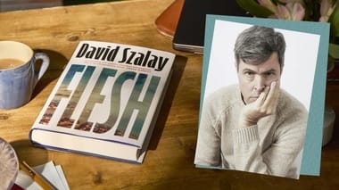 Știri de azi | David Szalay a câştigat Booker Prize pentru romanul „Flesh” - Știri de azi | 