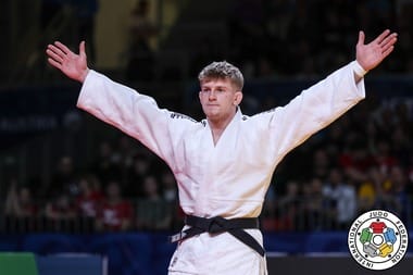 dzitac-aur-ijfjpg - Știri de azi Știri de azi | Judo: România, medalie de aur la CE under 23 de la Chişinău, câştigată de Ioan Dziţac, la categoria 73 kg - Știri de azi |