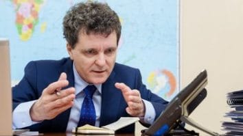 Știri de azi | Nicuşor Dan a vorbit la telefon cu Zelenski despre situaţia de securitate şi necesitatea intensificării eforturilor pentru o pace durabilă şi justă în Ucraina: Am convenit să continuăm să lucrăm pentru stabilirea unui parteneriat strategic - Știri de azi | 