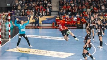 Știri de azi | Handbal feminin: Gloria Bistriţa, a patra victorie din grupa A a Ligii Campionilor - Știri de azi | 