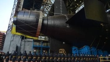 Știri de azi | Rusia a lansat la apă un nou submarin cu propulsie nucleară, ”Habarovsk”, în portul Severodvinsk - Știri de azi | 