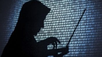 Știri de azi | Experţii avertizează: tăierile bugetare şi reducerea agenţiilor federale sub administraţia Trump cresc riscul de atacuri cibernetice asupra SUA - Știri de azi | 