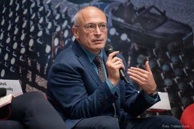 Știri de azi | Mihail Hodorkovski, unul dintre marii rivali ai lui Putin, avertizează Europa: Pregătiţi-vă pentru al doilea Război Rece, indiferent de ce se va întâmpla în Ucraina - Știri de azi | 