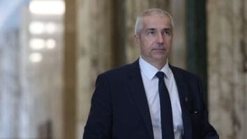 Știri de azi | Ministrul Justiţiei, după afirmaţiile Oanei Gheorghiu despre magistraţi: Nu trebuie taxate drept privilegii nişte drepturi pe care societatea le-a dat. Am obligaţie, reprezentând statul român, să nu transform lucrurile într-o coordonată patetică - Știri de azi | 