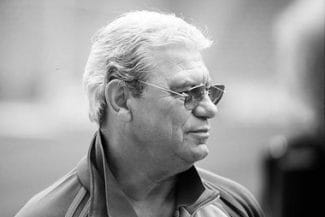 Știri de azi | Decesul legendarului Ienei: FRF anunţă un moment de reculegere la toate meciurile din primele trei ligi / Mesajul preşedintelui federaţiei şi anunţul LPF - Știri de azi | 