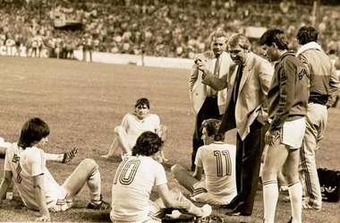 Știri de azi | Emeric Ienei va fi înmormântat sâmbătă, la Oradea, cu onoruri militare - Știri de azi | 