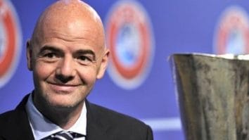 Știri de azi | Gianni Infantino va înmâna primul premiu „FIFA pentru pace” în cadrul tragerii la sorţi pentru Cupa Mondială din 2026 - Știri de azi | 