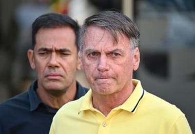 Știri de azi | Curtea Supremă braziliană respinge prin vot recursul lui Bolsonaro şi-i menţine pedeapsa la 27 de ani de închisoare cu privire la tentativă de lovitură de stat - Știri de azi - Page 106 | 