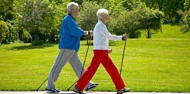 jogging-adobestock-167829934-e1725431041427jpg - Știri de azi Știri de azi | Plimbările zilnice pot încetini declinul cognitiv în boala Alzheimer, sugerează un nou studiu - Știri de azi |