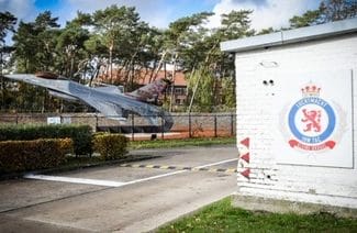 kleine-brogel-tw1jpg - Știri de azi Știri de azi | Armata germană ajută Belgia să-şi consolideze apărarea împotriva dronelor, după ce baza baza militară Kleine-Brogel, în care se află armament nuclear american a fost survolată de trei ori în weekend - Știri de azi |