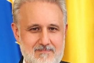 Știri de azi | Consilierul prezidenţial Marius-Gabriel Lazurca: Sunt îngrijorat de soarta lucrătorilor români care participau la renovarea Torre dei Conti din Roma. Sper din inimă să fie salvat cât de curând compatriotul nostru prins încă sub dărâmături - Știri de azi | 