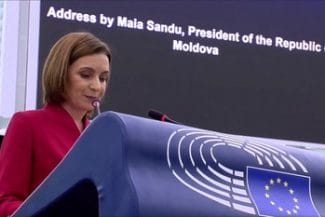 maia-sandu-in-pe-capturajpg - Știri de azi Știri de azi | Maia Sandu se duce marţi în vizită oficială la Bruxelles, unde va fi prezentat raportul cu privire la progresele din ultimul an făcute de Republica Moldova în vederea aderării. Deşi documentul e pozitiv, negocierile sunt împiedicate de Ungaria - Știri de azi |
