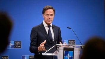 Știri de azi | Preşedintele Nicuşor Dan îl primeşte, miercuri, la Palatul Cotroceni, pe Secretarul General al NATO, Mark Rutte, aflat în prima sa vizită în România, de la preluarea conducerii Alianţei - Știri de azi | 
