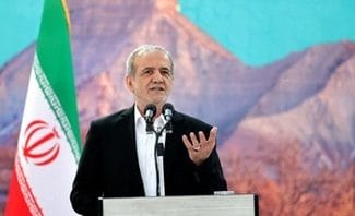 massoud-pezeshkian-apa-twjpg - Știri de azi Știri de azi | Teheranul ar putea să fie evacuat, dacă nu plouă până la sfârşitul anului, din cauza penuriei de apă, cauzată de secetă, anunţă preşedintele iranian Massoud Pezeshkian - Știri de azi |