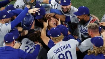Știri de azi | Baseball: Los Angeles Dodgers, campioană în MLB pentru a doua oară consecutiv. Este prima echipă după 25 de ani care reuşeşte o astfel de performanţă - Știri de azi | 