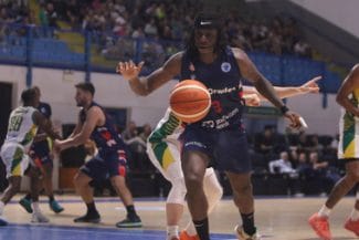 ora-aek-2jpg - Știri de azi Știri de azi | Baschet masculin: CSM Oradea, victorie cu AEK Larnaca, iar Corona Braşov, învinsă de Aliaga, în grupa C a FIBA Europe Cup - Știri de azi |