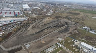 parc-brasovjpg - Știri de azi Știri de azi | Primăria Braşov vrea să transforme în parc fostul depozit de deşeuri Trimiş-Triaj şi face demersuri ca să obţină fonduri europene pentru acest proiect – FOTO - Știri de azi |