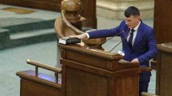Știri de azi | Senatorul Paul Ciprian Pintea, care a intrat în Parlament pe listele POT, prins din nou conducând fără permis - Știri de azi | 