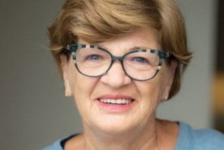 prof-dr-maria-puiujpg - Știri de azi Știri de azi | Cercetătorul Maria Puiu: Genomica ne ajută să umanizăm medicina, să creăm o punte între pacient, cercetare şi politica publică, una care trebuie să facă în aşa fel încât genomica să ajungă la patul bolnavului - Știri de azi |