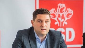 Știri de azi | PSD Iaşi îi cere premierului Bolojan să nu devină complice la ceea ce se petrece în PNL Iaşi: În timp ce premierul vorbeşte despre toleranţă zero pentru corupţie, la Iaşi, PNL protejează personaje cu probleme penale - Știri de azi | 