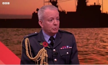 richard-knighton-captura-bbcjpg - Știri de azi Știri de azi | Marea Britanie trimite echipament de apărare pentru a ajuta Belgia să facă faţă incursiunilor perturbatoare ale dronelor - Știri de azi |